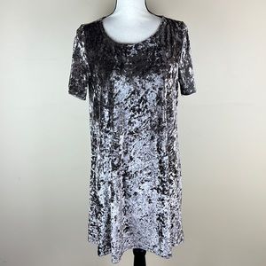 ⭐️POL crushed velvet lavender size small short sleeve mini shirt dress